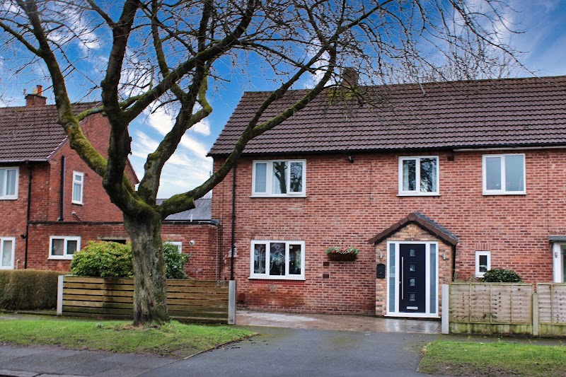 EweMove Estate & Lettings Agents in Sale