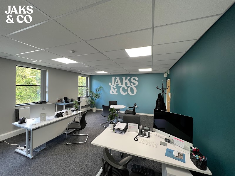 Jaks & Co