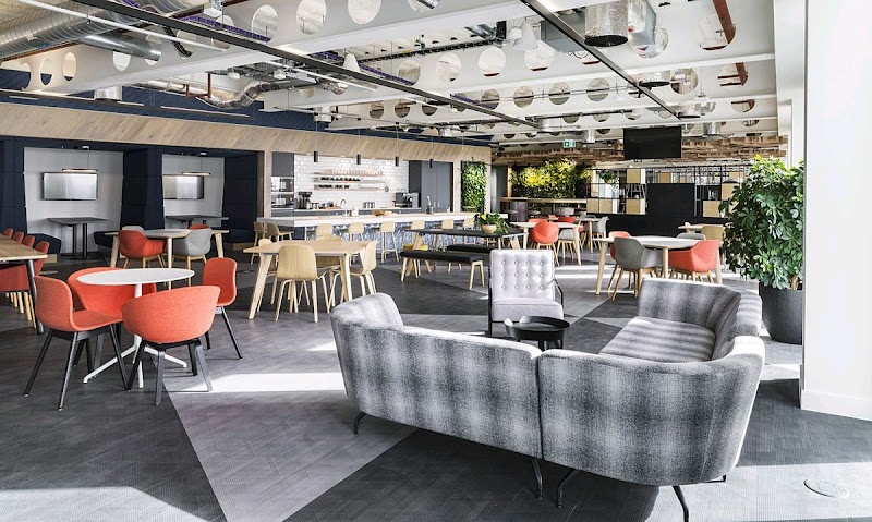 JLL Manchester Real Estate