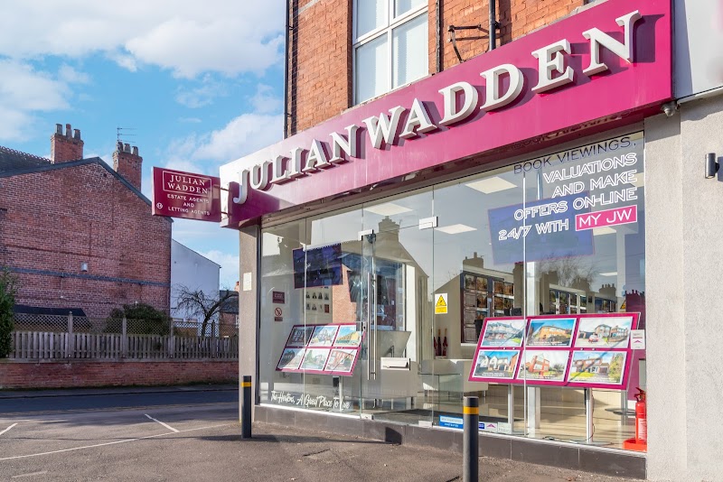 Julian Wadden Estate & Letting Agents - Heatons