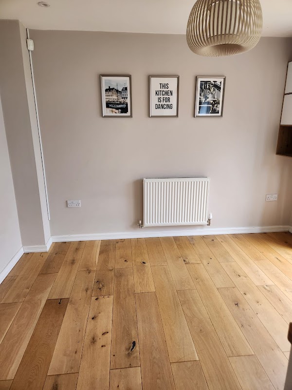 Julian Wadden Estate & Letting Agents - Heatons