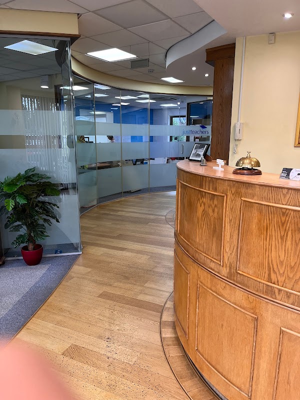New Maxdov House Prestige Office Rental