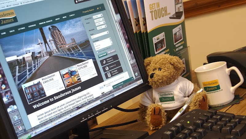 Sanderson James Estate and letting Agents in Gorton