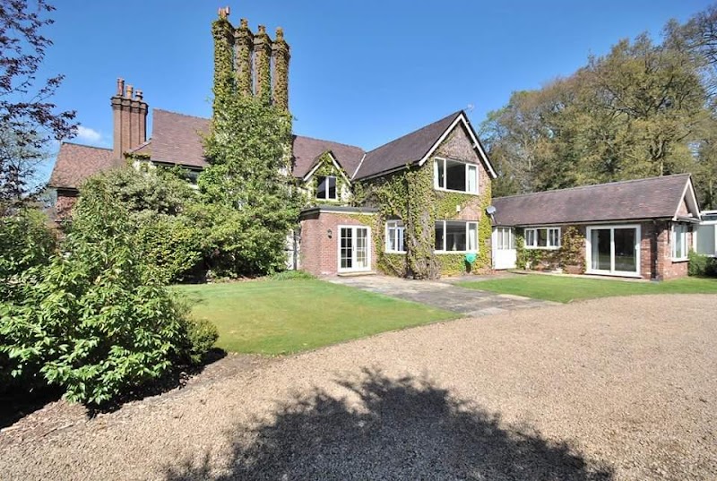 Snapes Estate Agents Bramhall (SALES PAGE ONLY)