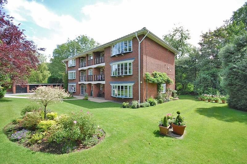 Snapes Estate Agents Bramhall (SALES PAGE ONLY)