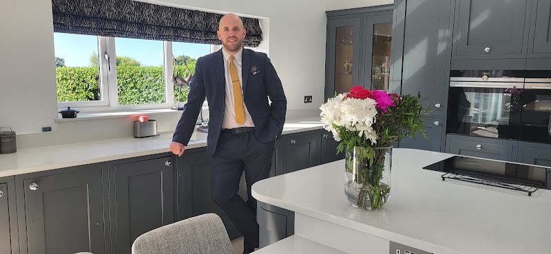Thomas James Estate Agents