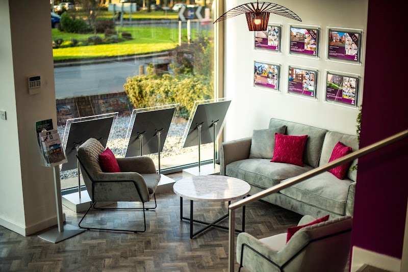 Thornley Groves Estate Agent - Monton